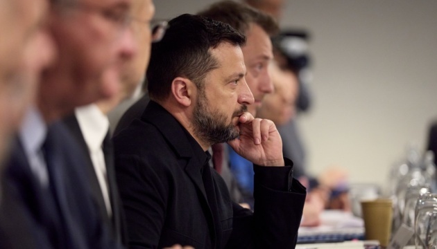 Zełenski wezwał kanadyjskich przedsiębiorców do włączenia się w odbudowę Ukrainy