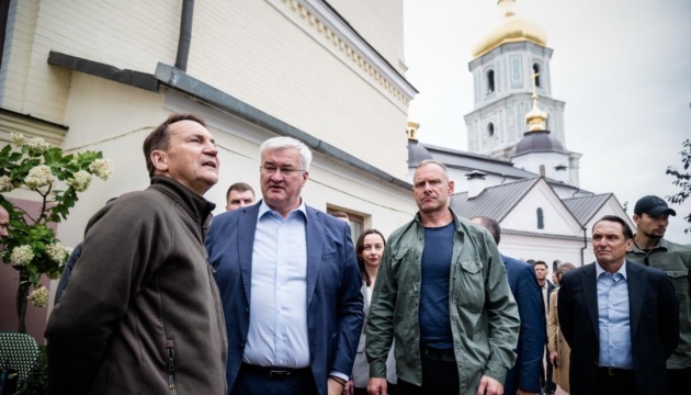 Sikorski: Russian terrorism is not knocking on EU's door – it is already in the house