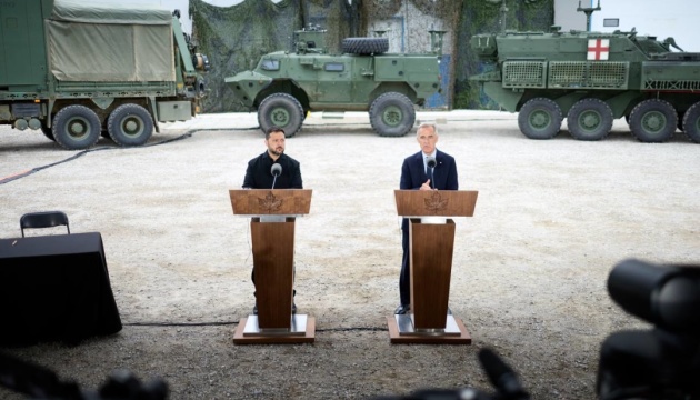 Підсумки візиту Зеленського до Канади: більше зброї, грошей та співпраці