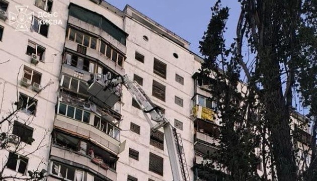 Балістичний удар по Києву: постраждалих вже 20, п'ятеро з них - у лікарнях