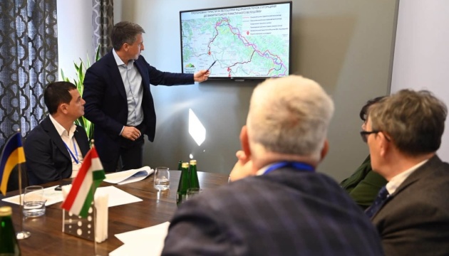 Веломаршрути до пунктів пропуску: Закарпаття готує спільний проєкт з Угорщиною