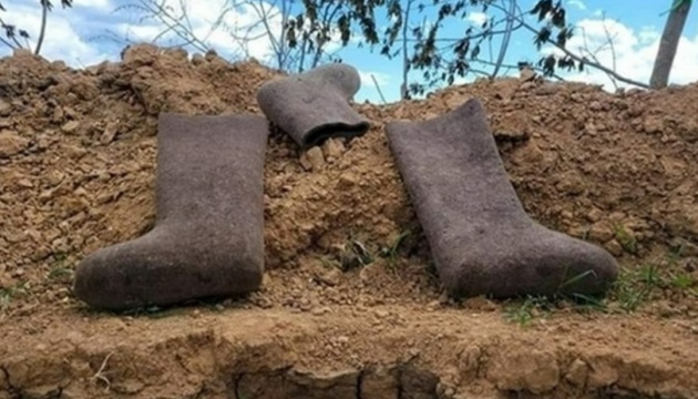 Verluste russischer Armee in Ukraine liegen binnen eines Tages bei 1560 weiteren Angreifern und zwei Luftabwehrsystemen