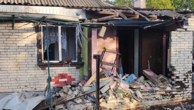 Вранці росіяни обстріляли Суми із далекобійної зброї - є чотири влучання, постраждала людина