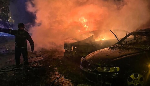 Guerre en Ukraine : au moins deux morts et huit blessés dans une attaque massive russe contre Kyiv