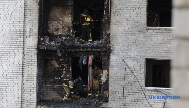Attaque contre Kyiv : le bilan s’alourdit à 20 victimes, un adolescent tué