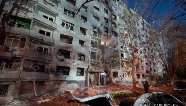 ハルキウをロシア軍が空爆　２５名が負傷、住宅損傷