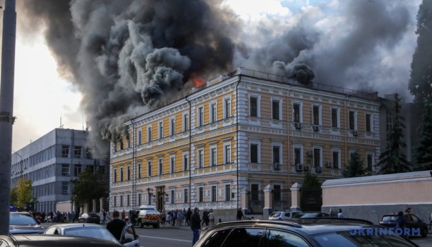 ロシア軍、ウクライナ各地を大規模航空攻撃　キーウはじめ各地で死傷者