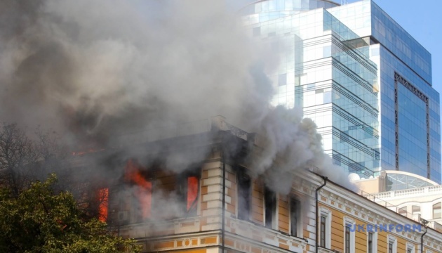 Mathernová tras el bombardeo a Kyiv: No crean en las palabras de paz de Rusia