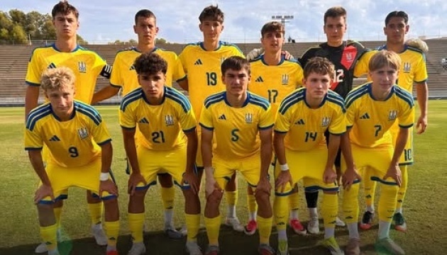 Українські футболісти-юнаки перемогою завершили збір в Іспанії