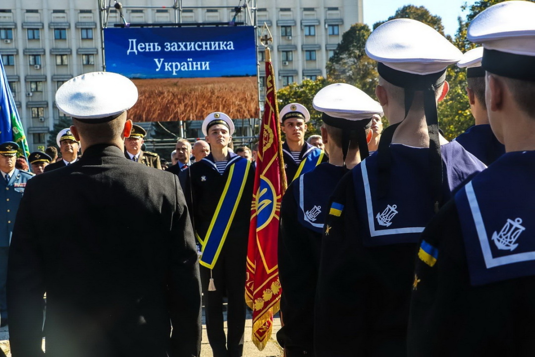 До Великої війни День захисника в Україні часто  копіював радянські традиції. Одеса, 2018 рік. Фото Ніна Ляшонок, Укрінформ