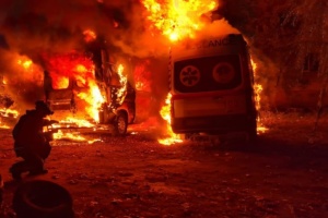 Росіяни вдарили по багатоповерхівці та авто «швидкої» у Краматорську - загинула жінка, четверо поранених