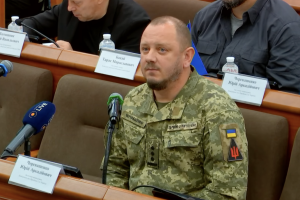 Повітряні сили укомплектовані пілотами на 75% - заступник командувача