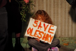 «Save Oleshky»: у Варшаві закликали світ діяти заради цивільних в окупованих Олешках