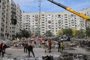 ウクライナ中部クレメンチュークでロシア軍のミサイル攻撃による死者２名、負傷者３４名