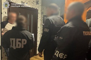 Майже ₴7 мільйонів збитків: поліція викрила схему продажу деревини «Лісів України»