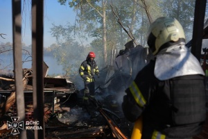 Кількість постраждалих через удар РФ по ресторану в Оболонському районі Києва зросла до шести