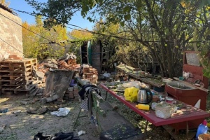 Росіяни вдарили із РСЗВ «Смерч» по селищу на Донеччині - троє загиблих, серед них 13-річна дівчина