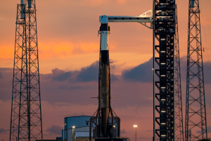 SpaceX запустила супутники Starlink ракетою Falcon 9 після трьох тижнів паузи