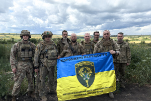 Прикордонники показали, як генерал і полковники ДПСУ зайшли в село Карпівка за 3,5 кілометра від ворога