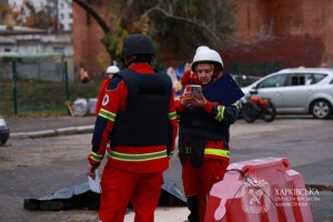 Росіяни вдарили по одному з великих ринків Харкова - є загиблі, 13 поранених