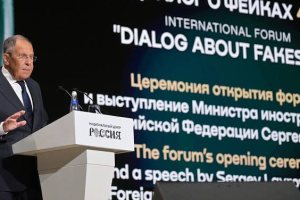 Іноземні «експерти» та «альтернативний фактчекінг»: Як Росія створює  власну мережу «протидії дезінформації»