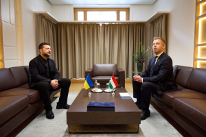 ゼレンシキー宇大統領とマジャル・ハンガリー首相、ブリュッセルで会談