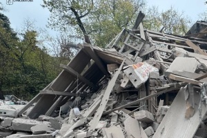 Війська РФ завдали масованого удару КАБами по Сумах, є загиблий та постраждалі