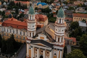 У Мукачівській греко-католицькій єпархії спростували викривлення в іноземних ЗМІ щодо мобілізації священника
