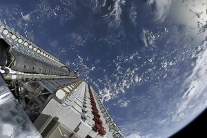 Geschwindigkeit bei Starlink und Starshield von über 27.000 km/h