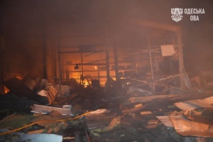 Росіяни вночі атакували промислове підприємство на Одещині