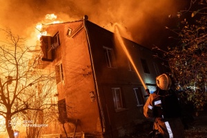 Ворожий удар по будинку у Харкові: кількість постраждалих зросла до п'яти, серед них дитина