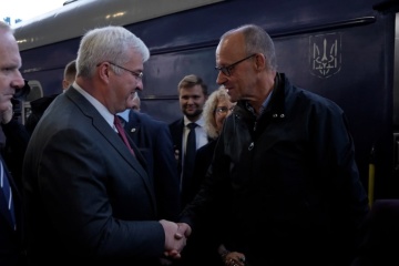 Канцлер Німеччини прибув з візитом до Києва