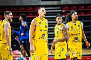 Український баскетболіст Бобров результативно дебютував у чемпіонаті Польщі