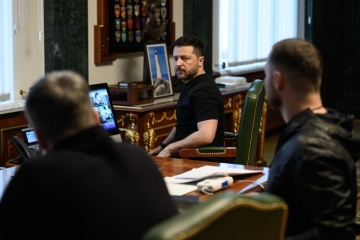 Zelensky affirme que cette nuit, la Russie a utilisé trois missiles balistiques à sous-munitions lors de son attaque sur Kyiv