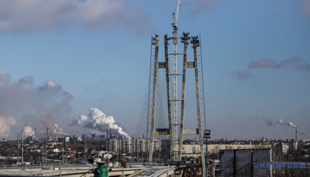  У Запоріжжі військові РФ другий день завдають комбінованих ударів по мостах