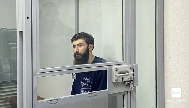 Сутички на київських Теремках: суд відправив під нічний домашній арешт активіста Дмитришина