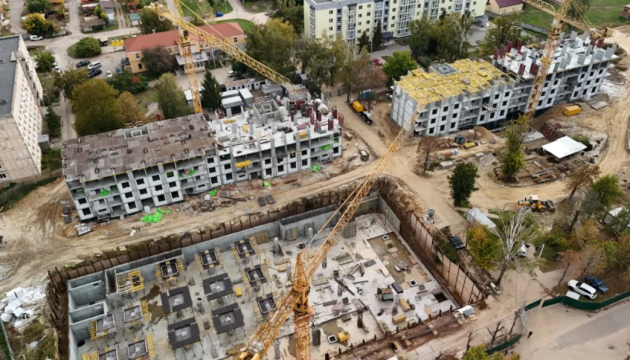 Відновлення Гостомеля: новий житловий комплекс готовий на 20%
