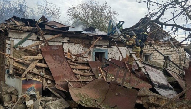 Ворог вдарив КАБом по громаді на Дніпропетровщині, двоє загиблих