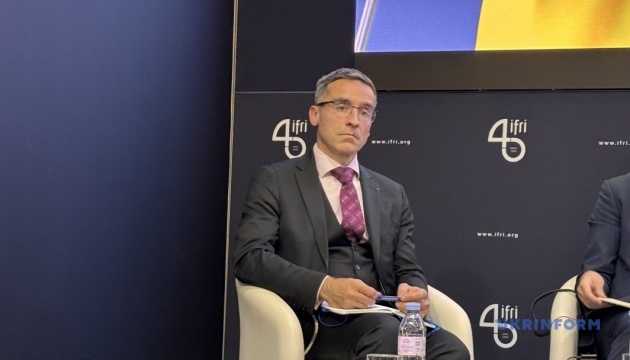 Гарантії безпеки для України означають готовність захищати її в разі нового нападу - французький експерт