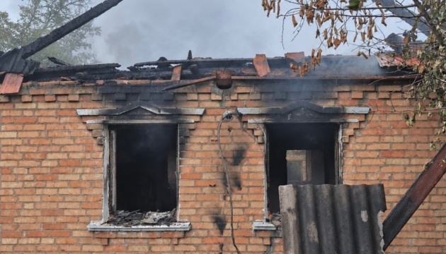 Ворог понад 30 разів атакував три райони Дніпропетровщини, один загиблий і п'ятеро поранених