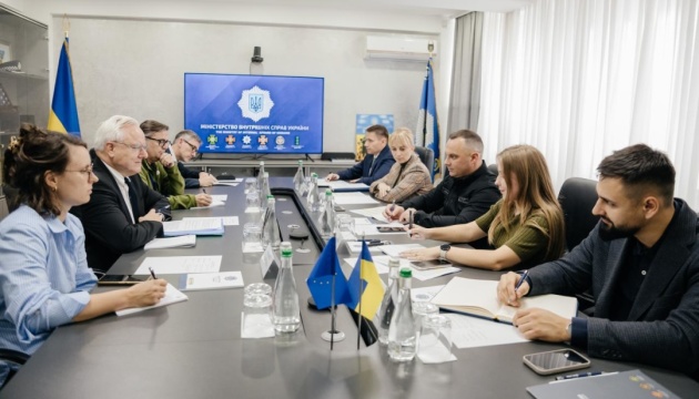 У МВС обговорили співпрацю з Єврокомісією у сфері протимінної діяльності, безпеки та захисту інфраструктури