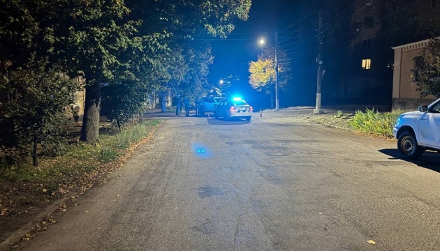 У Кропивницькому чоловік кинув гранати в бік поліцейських і відкрив стрілянину