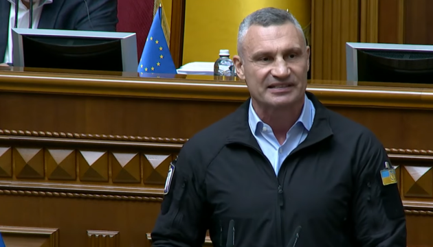 Кличко заперечив, що інші міста краще підготувалися до зими, ніж Київ