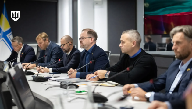 Дрони і РЕБ: міністри оборони України та Литви обговорили спільні проєкти