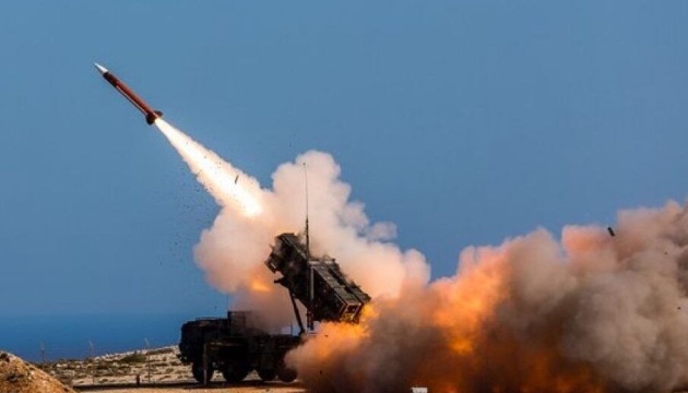 Німеччина закуповує дві системи Patriot замість переданих Україні