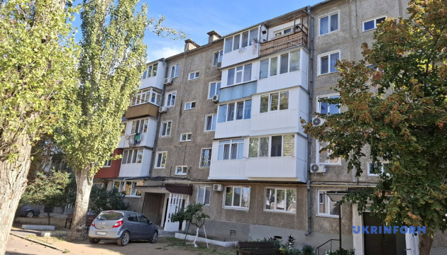 «ВідновиДім»: у Миколаєві відновили два пошкоджені обстрілами багатоквартирні будинки