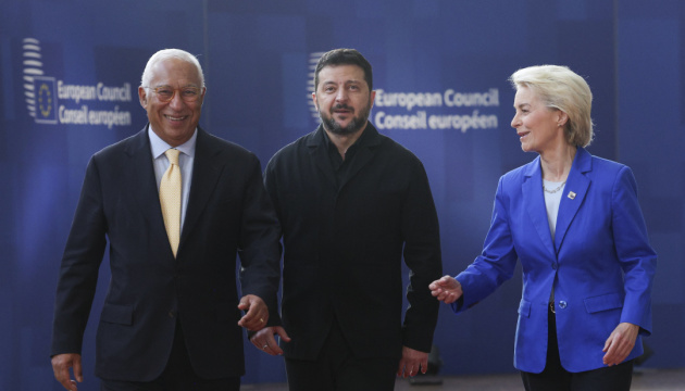 El presidente Zelensky llega a la reunión del Consejo Europeo
