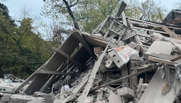 Війська РФ завдали масованого удару КАБами по Сумах, є загиблий та постраждалі