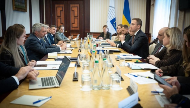 Корецький та віцепрезидент ЄІБ обговорили спільні проєкти та ефективне використання гарантій ЄС