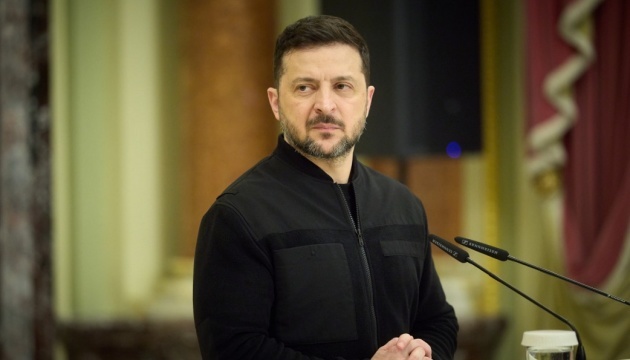 54% Ukraińców ufa Zełenskiemu